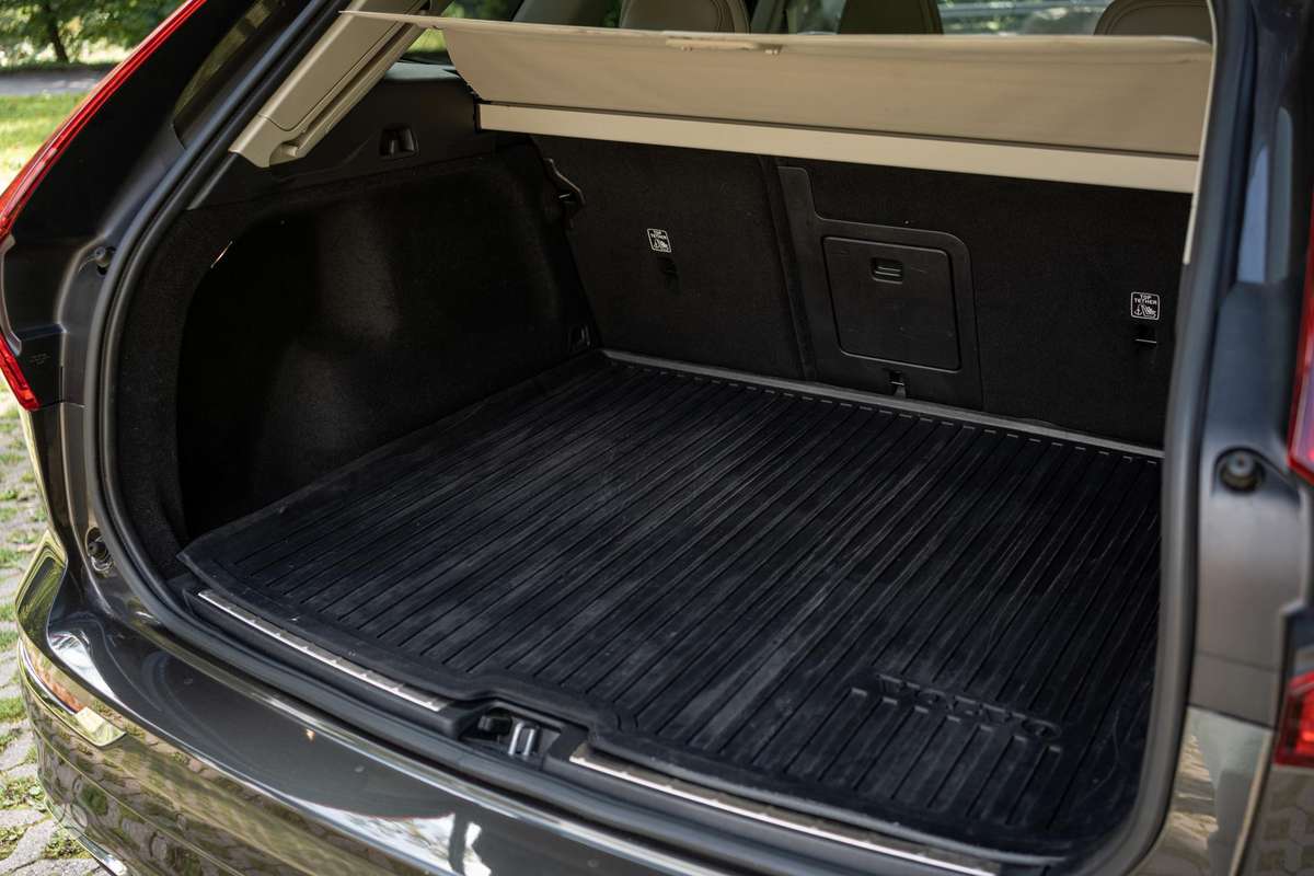Volvo XC60, Внедорожник / Кроссовер