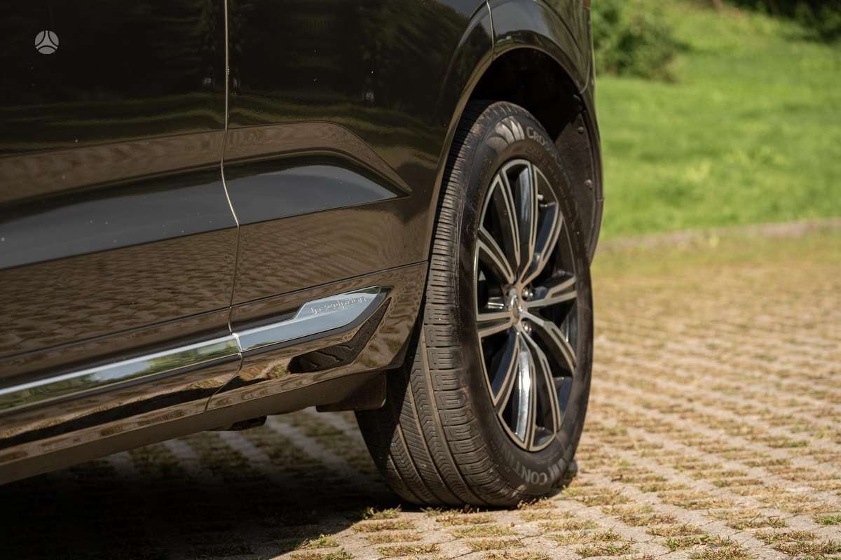 Volvo XC60, Внедорожник / Кроссовер