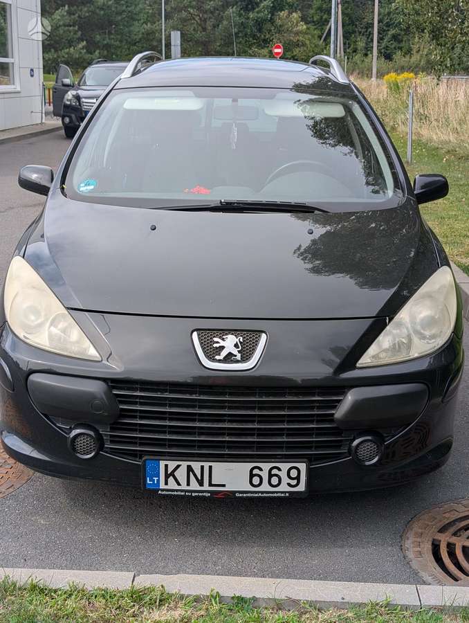 Peugeot 307 - 1
