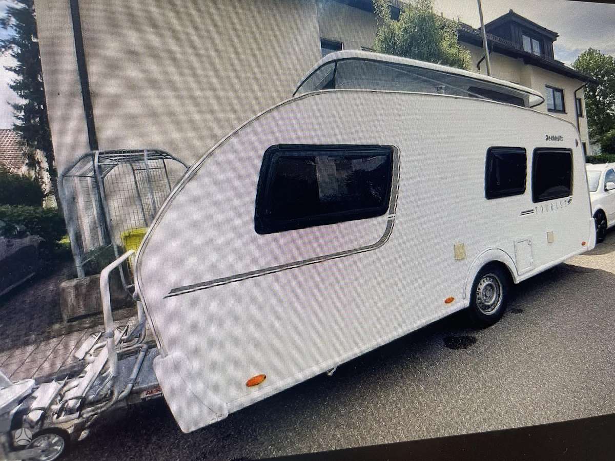 Dethleffs Tourist 400, kemperis