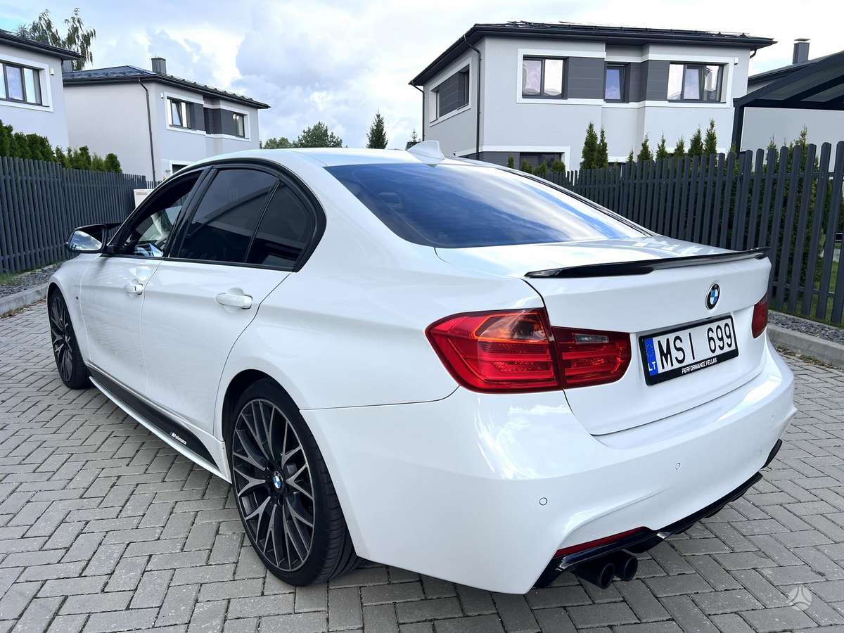 BMW 328, 2.0 l., Седан