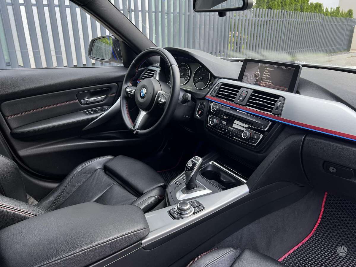 BMW 328, 2.0 l., Седан