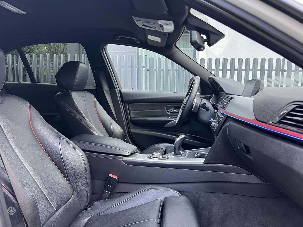 BMW 328, 2.0 l., Седан