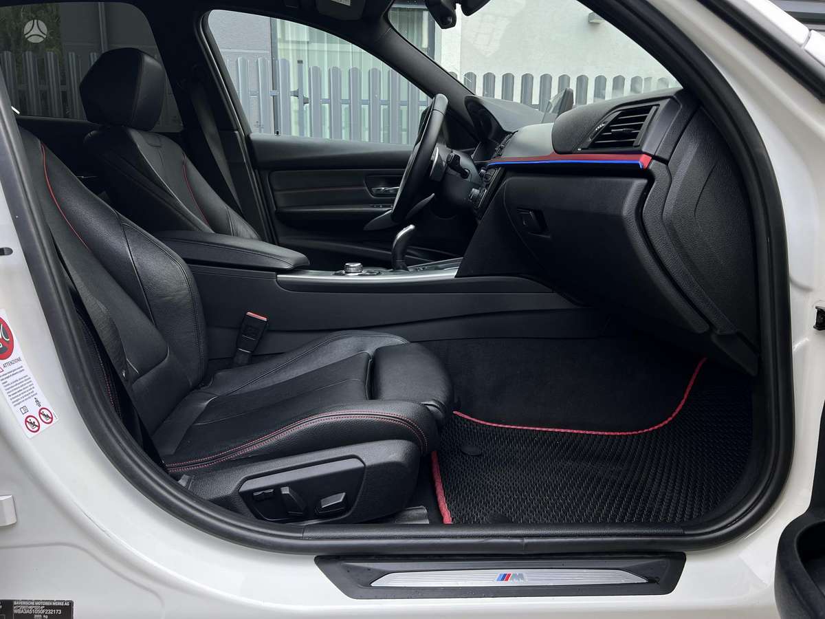 BMW 328, 2.0 l., Седан