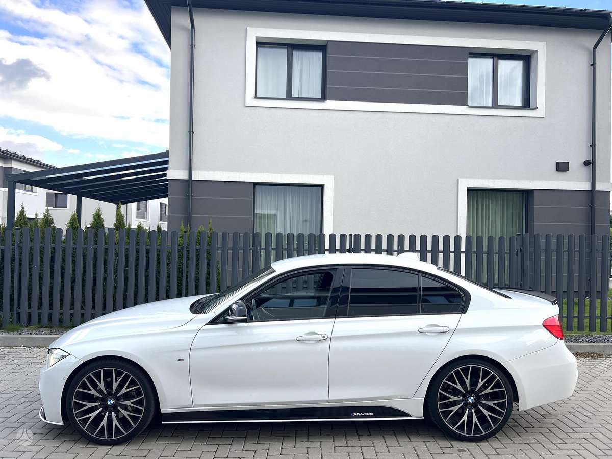 BMW 328, 2.0 l., Седан