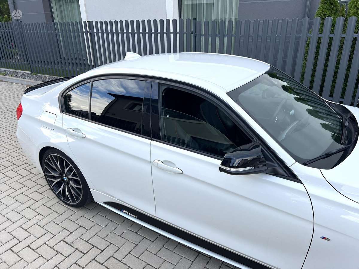 BMW 328, 2.0 l., Седан