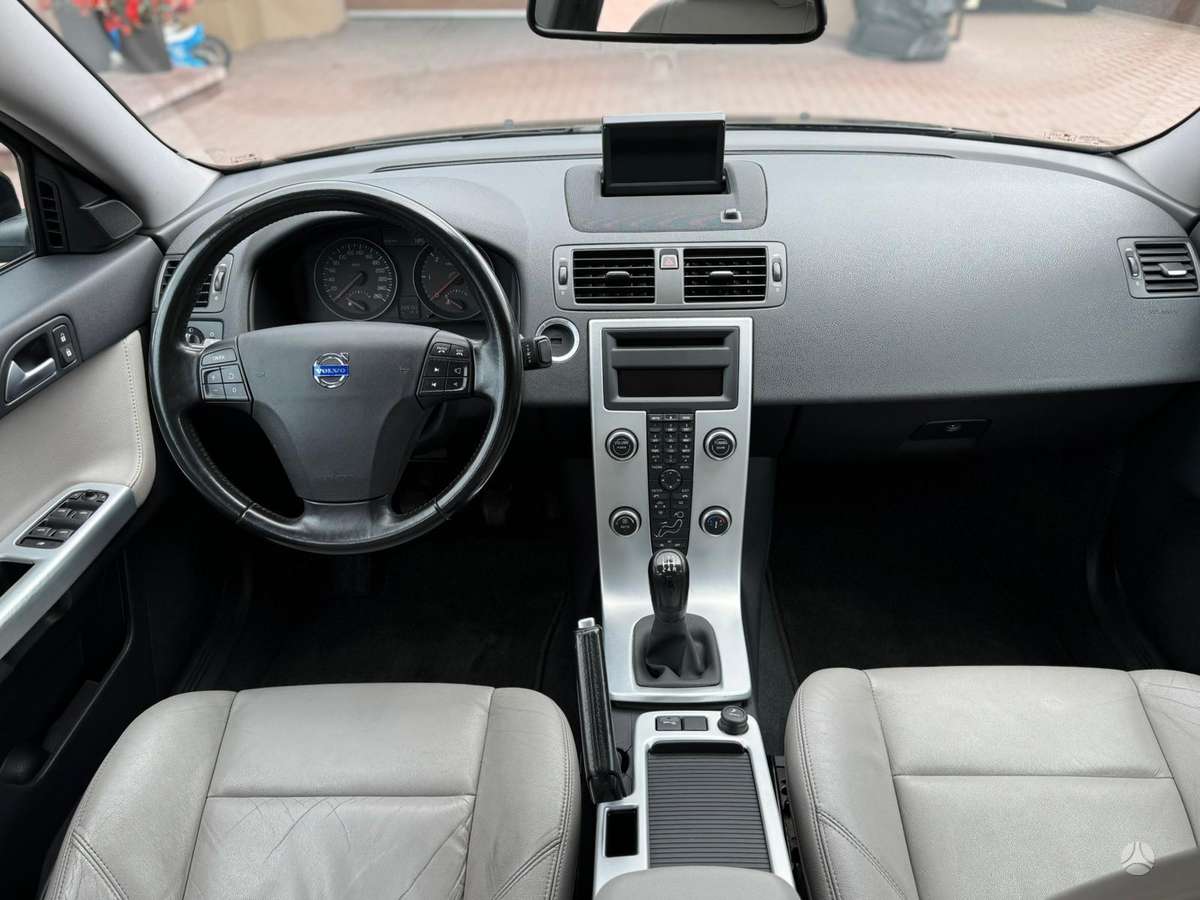 Volvo S40 - 9
