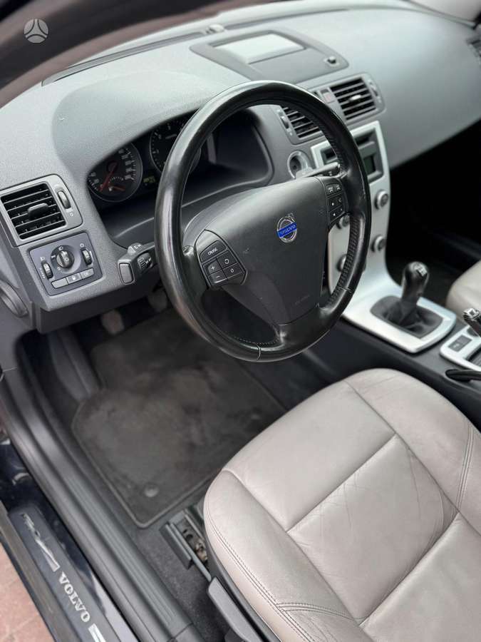 Volvo S40 - 12