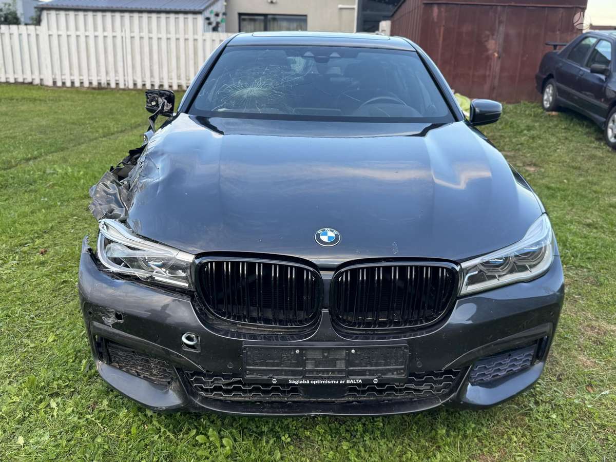 BMW 730, 3.0 l., Седан
