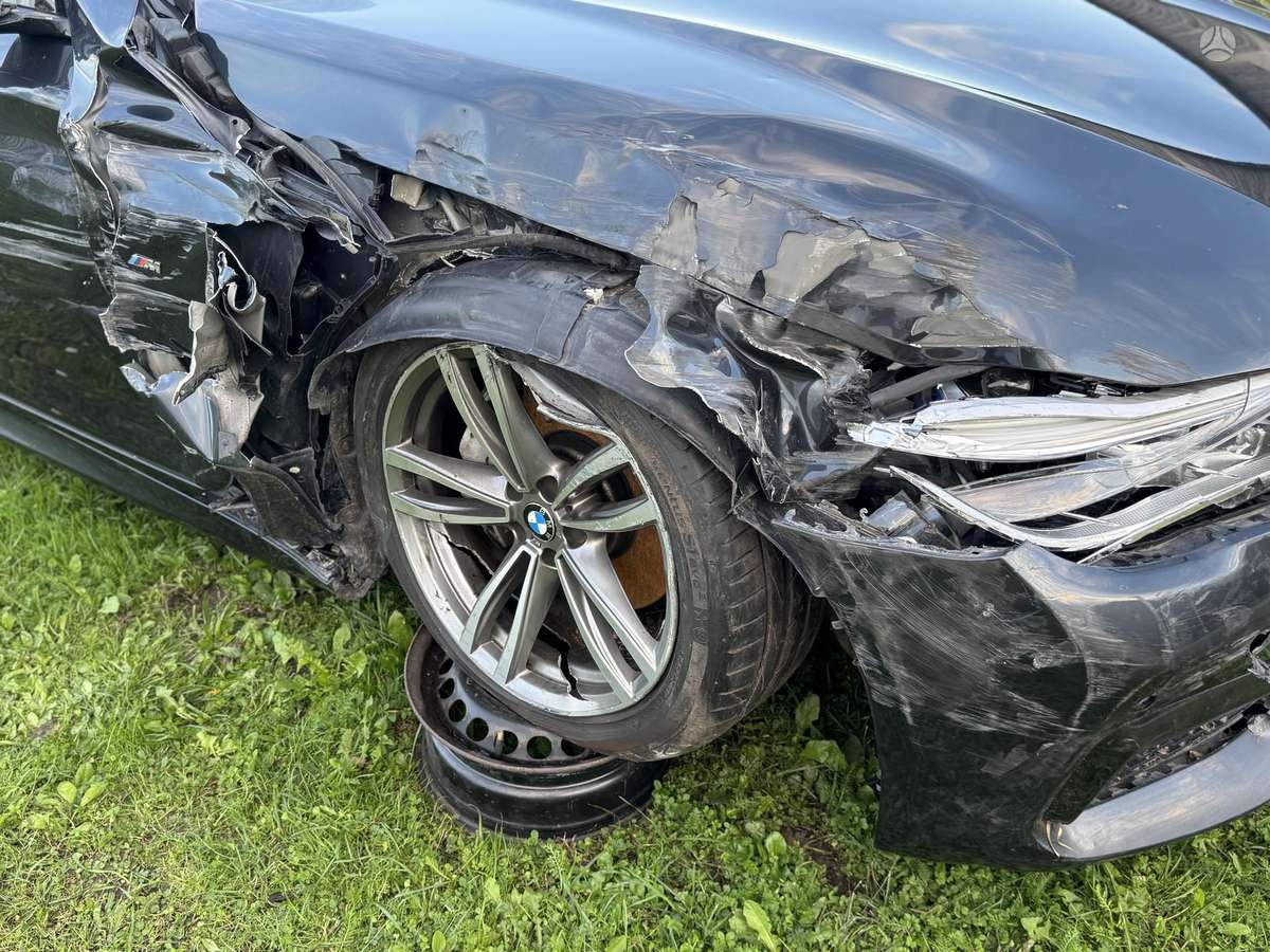 BMW 730, 3.0 l., Седан