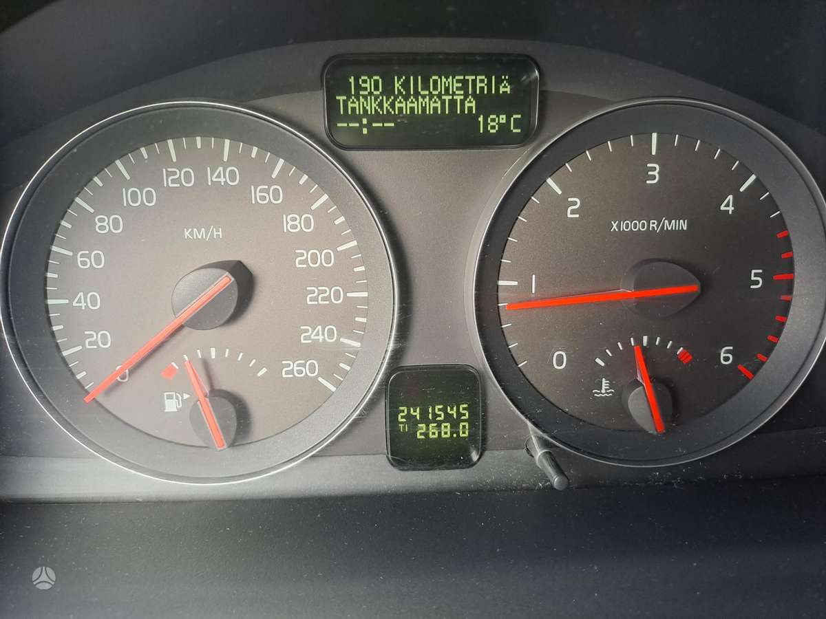 Volvo S40, 1.6 l., Седан