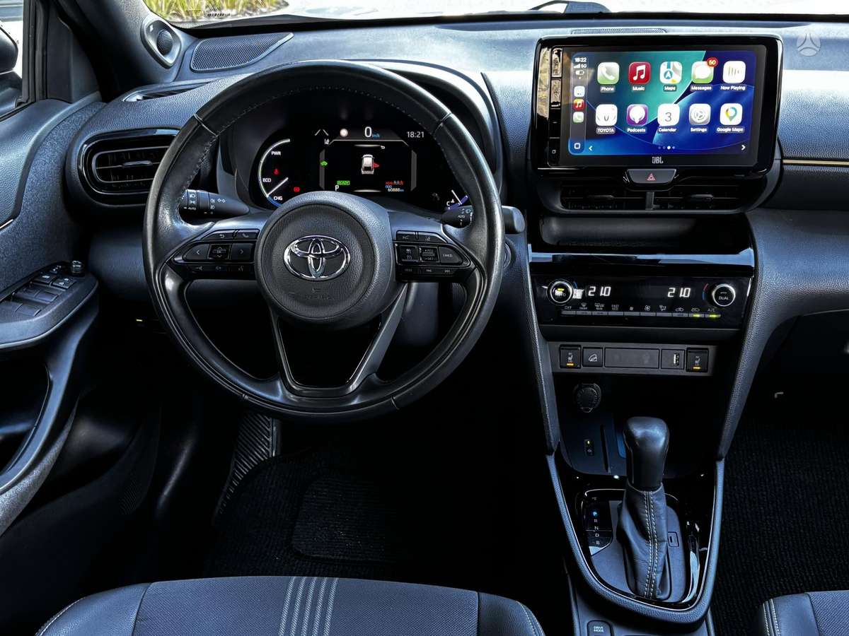 Toyota Yaris Cross - 11
