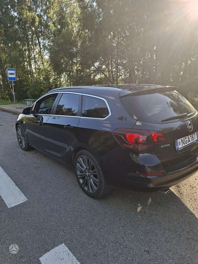 Opel Astra - 4