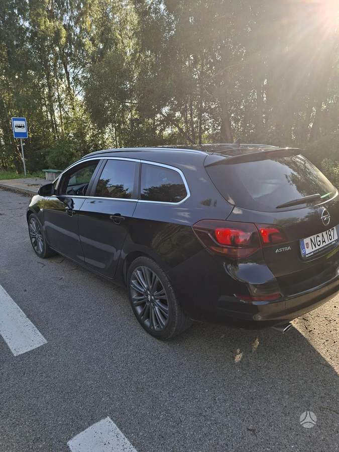 Opel Astra, 2.0 l., wagon