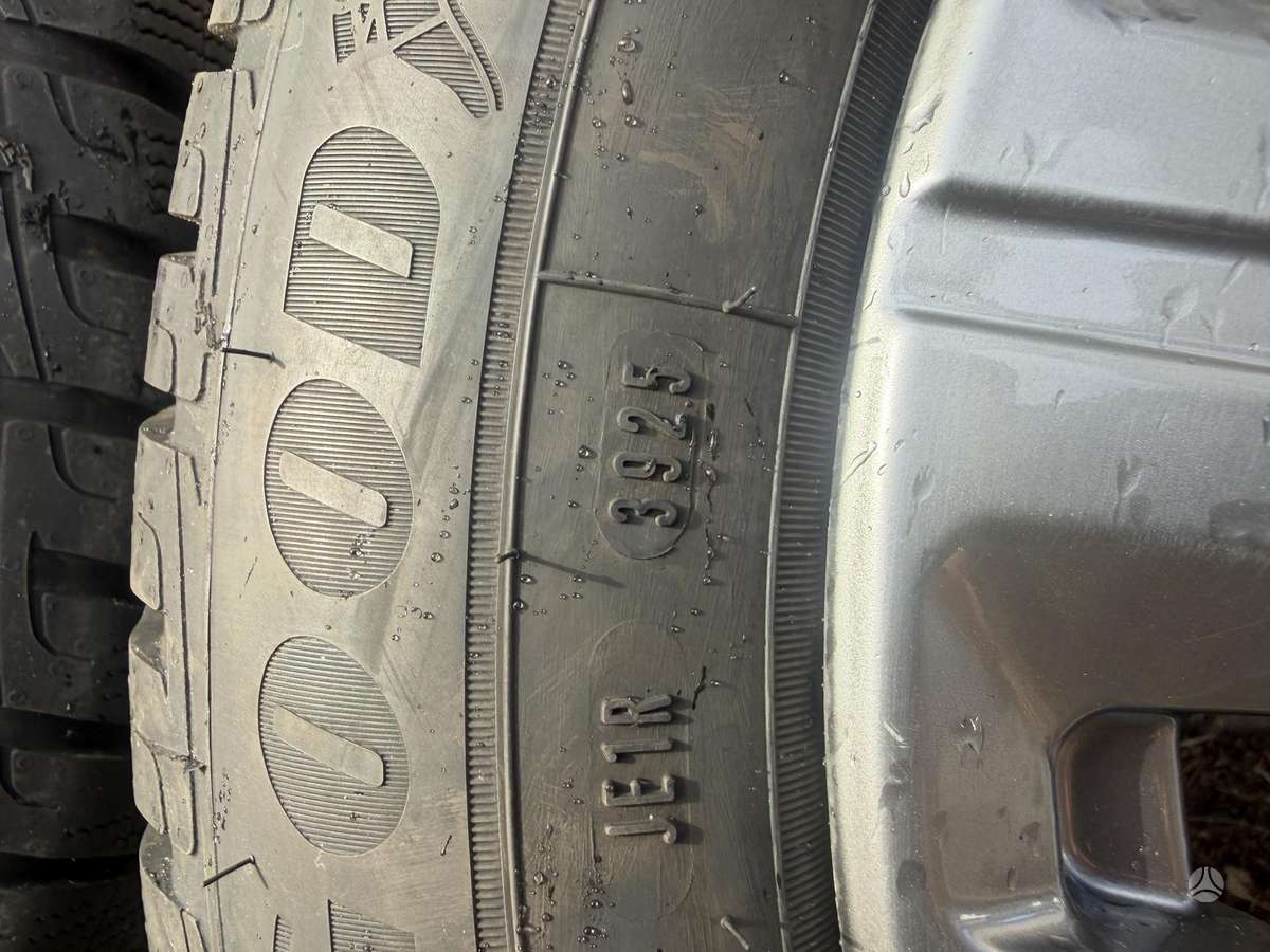 BMW X1, lengvojo lydinio, R17