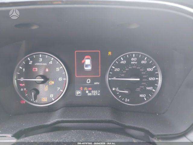 Subaru Legacy - 12
