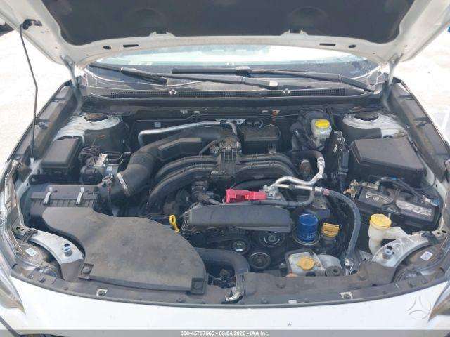 Subaru Legacy - 11