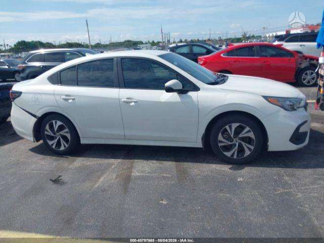 Subaru Legacy - 2