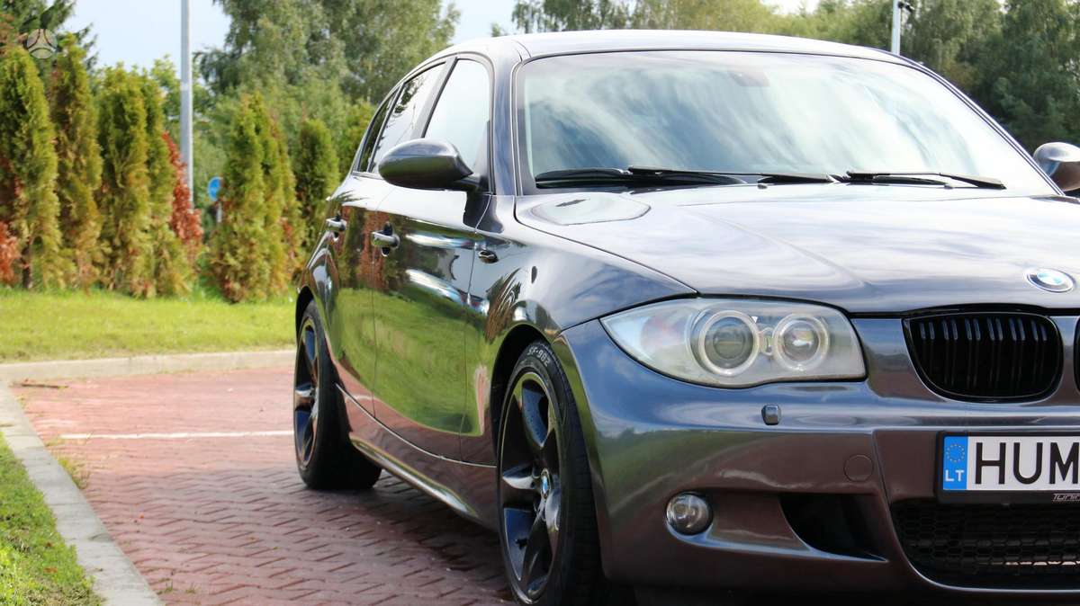 BMW 120, 2.0 l., hatchback