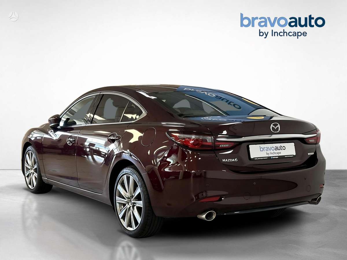 Mazda 6, 2.5 l., Седан