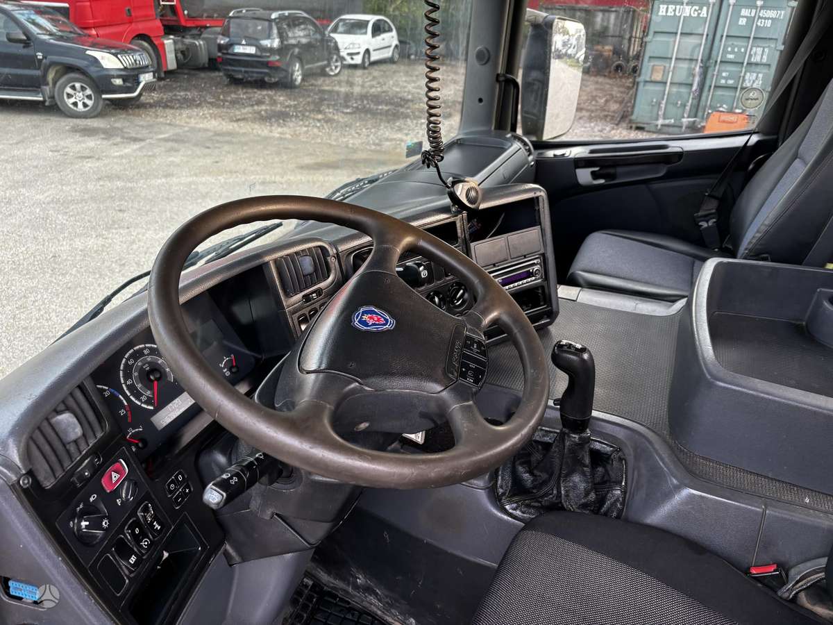 Scania P230, savivarčiai