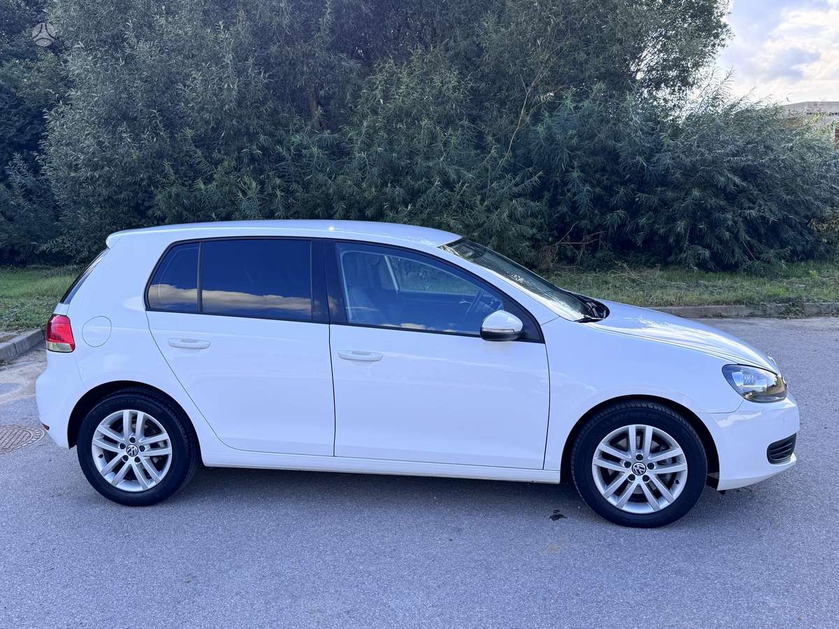 Volkswagen Golf - 7