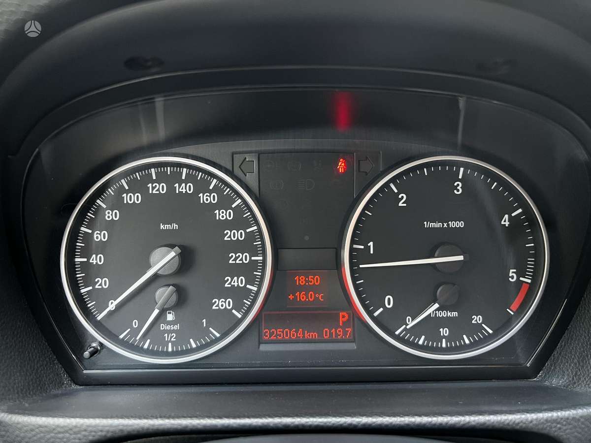 BMW 320, 2.0 l., universalas