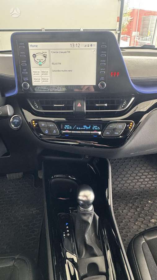 Toyota C-HR - 12