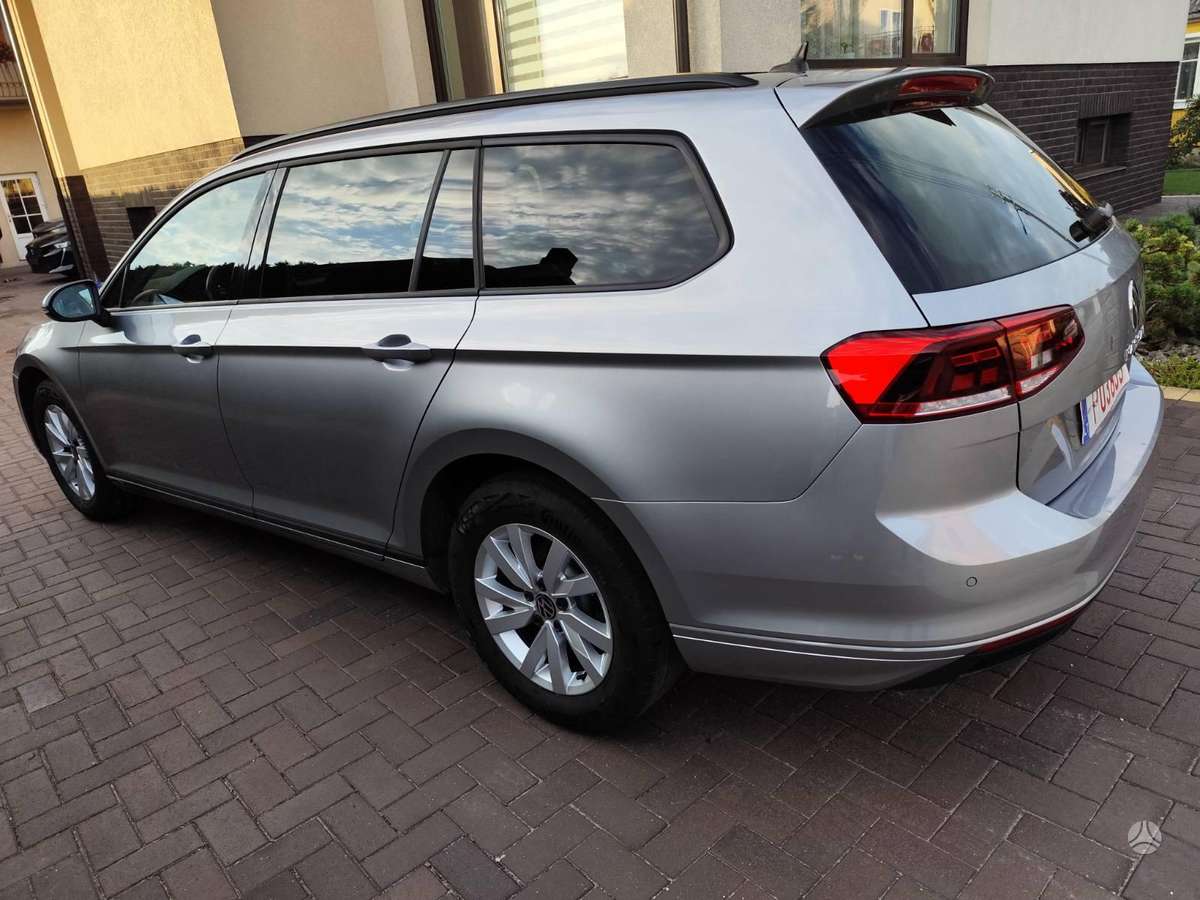 Volkswagen Passat - 2