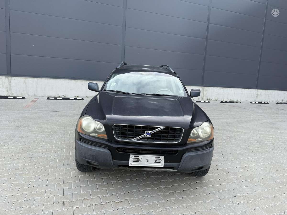 Volvo XC90 - 2