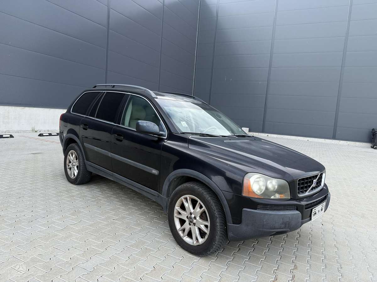Volvo XC90 - 3