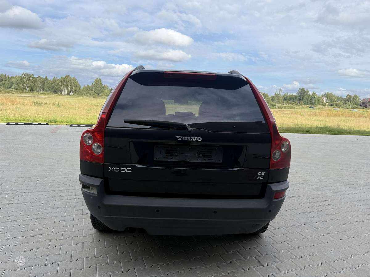 Volvo XC90 - 8
