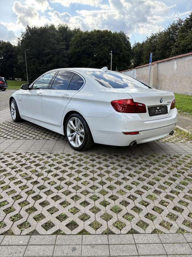 BMW 535, 3.0 l., Седан