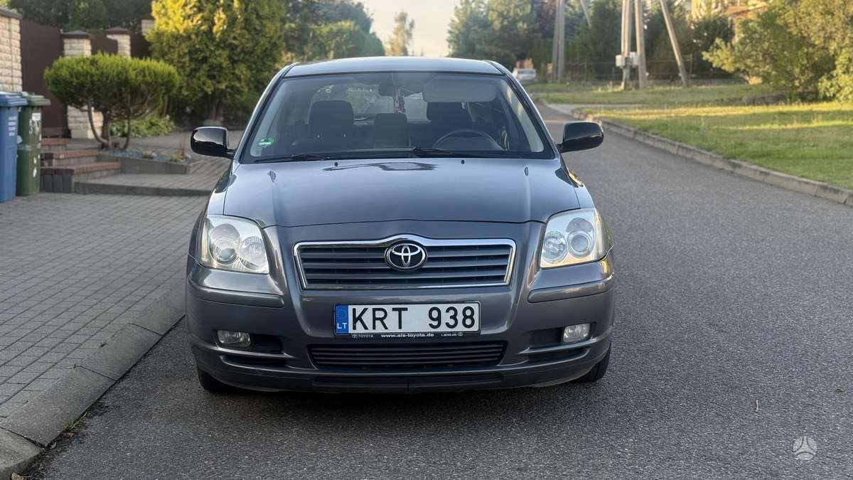 Toyota Avensis - 6