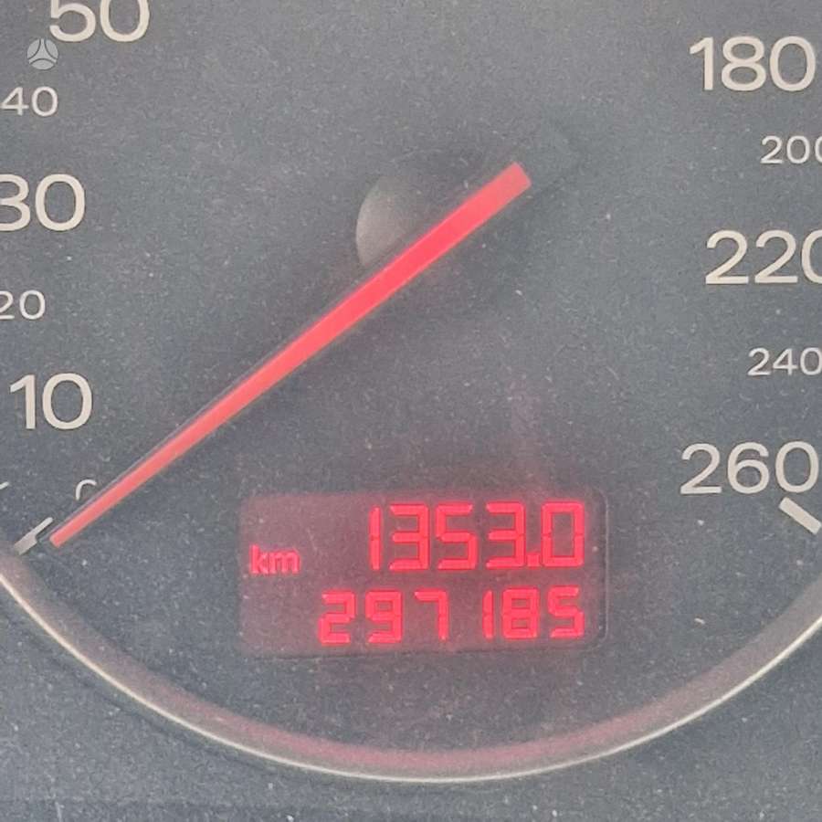 Audi A4, 2.0 l., sedanas