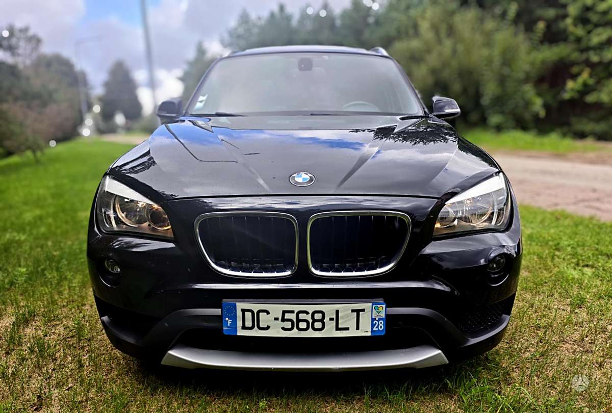 BMW X1, 2.0 l., Минивэн