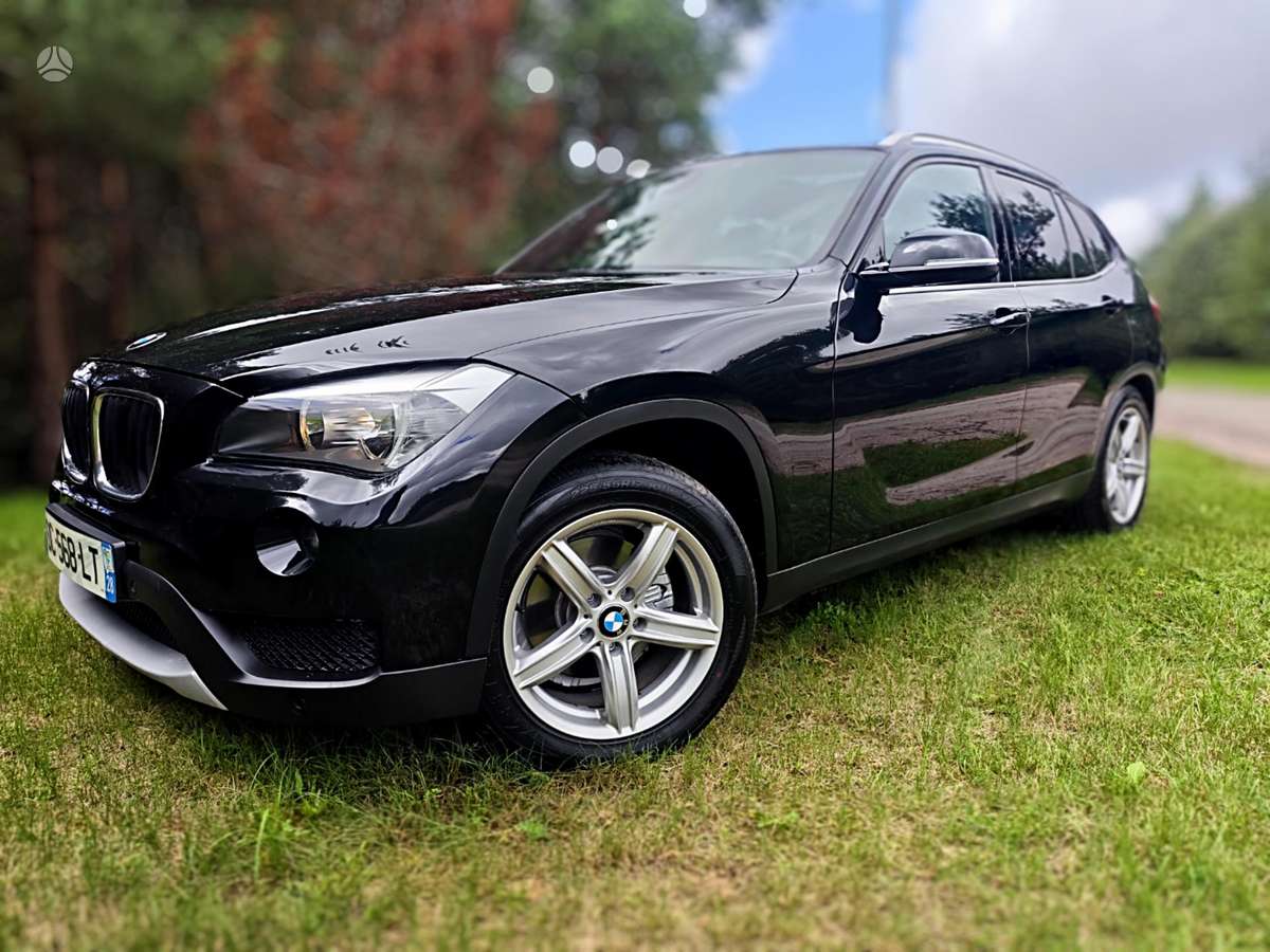BMW X1, 2.0 l., Минивэн