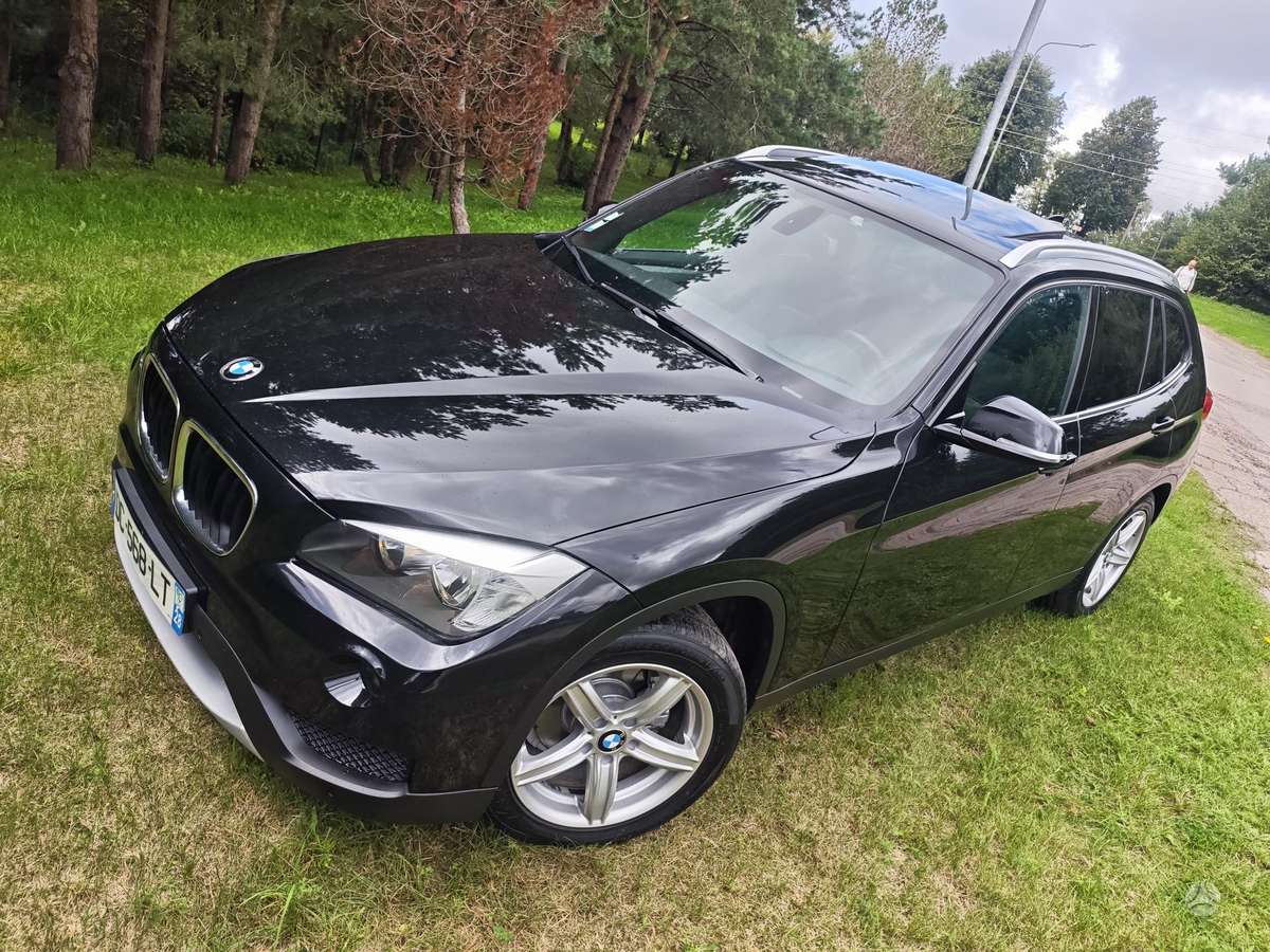 BMW X1, 2.0 l., Минивэн