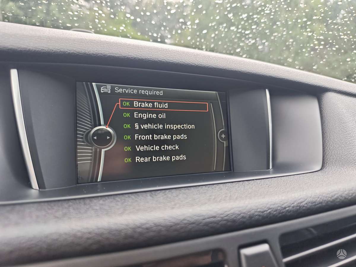 BMW X1, 2.0 l., Минивэн