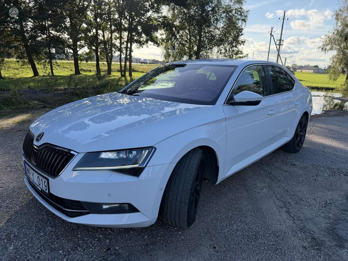 Skoda Superb, 2.0 l., hatchback