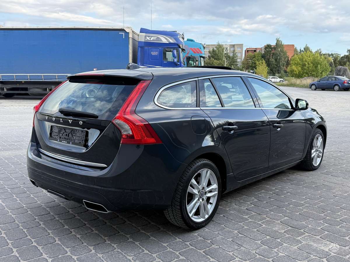 Volvo V60 - 3