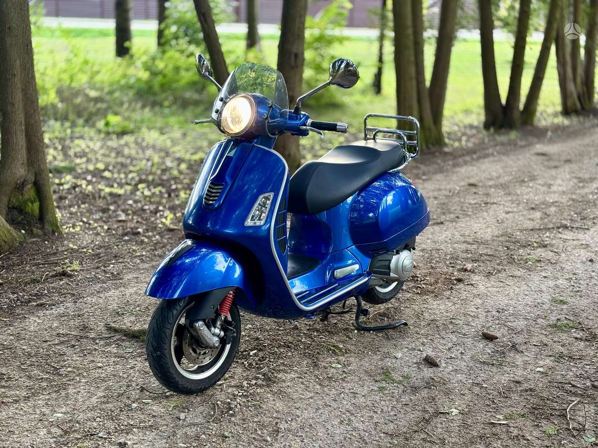 Piaggio Vespa 125cc, мотороллеры / мопеды