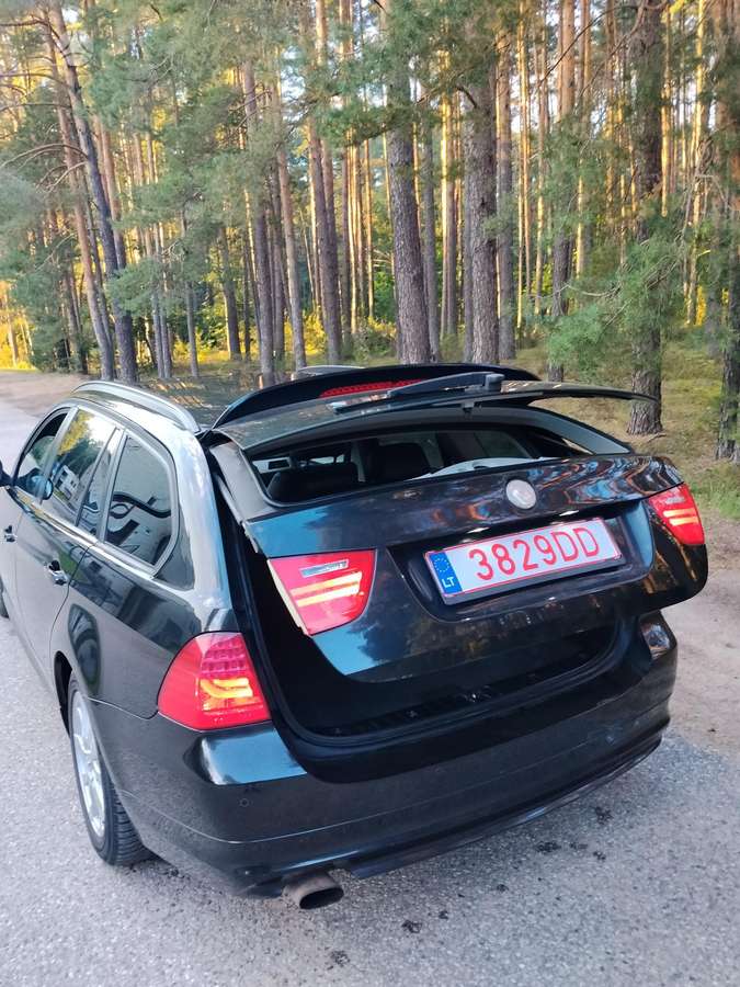 BMW 316, Универсал