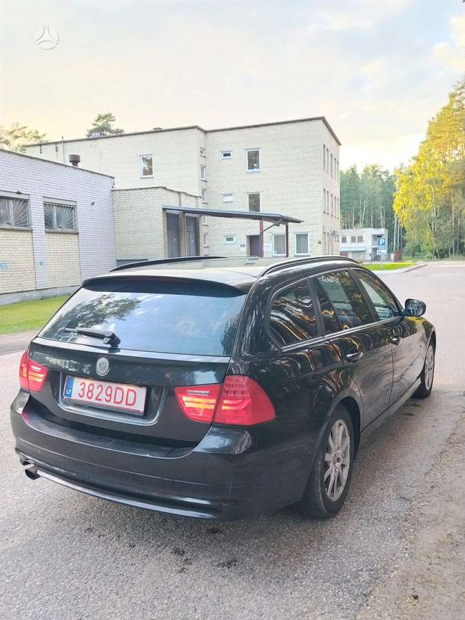 BMW 316, Универсал