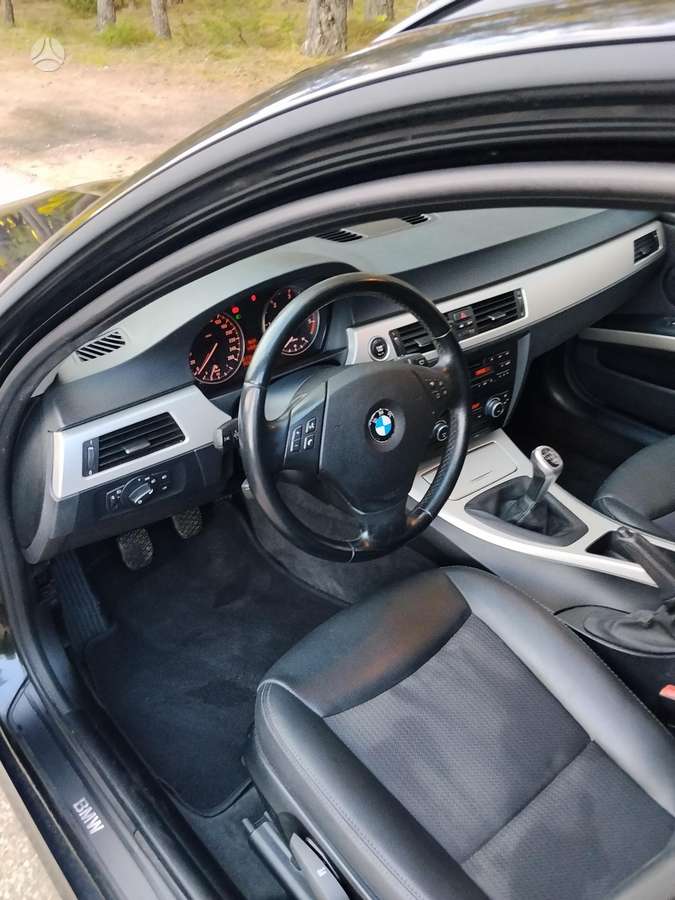 BMW 316, Универсал