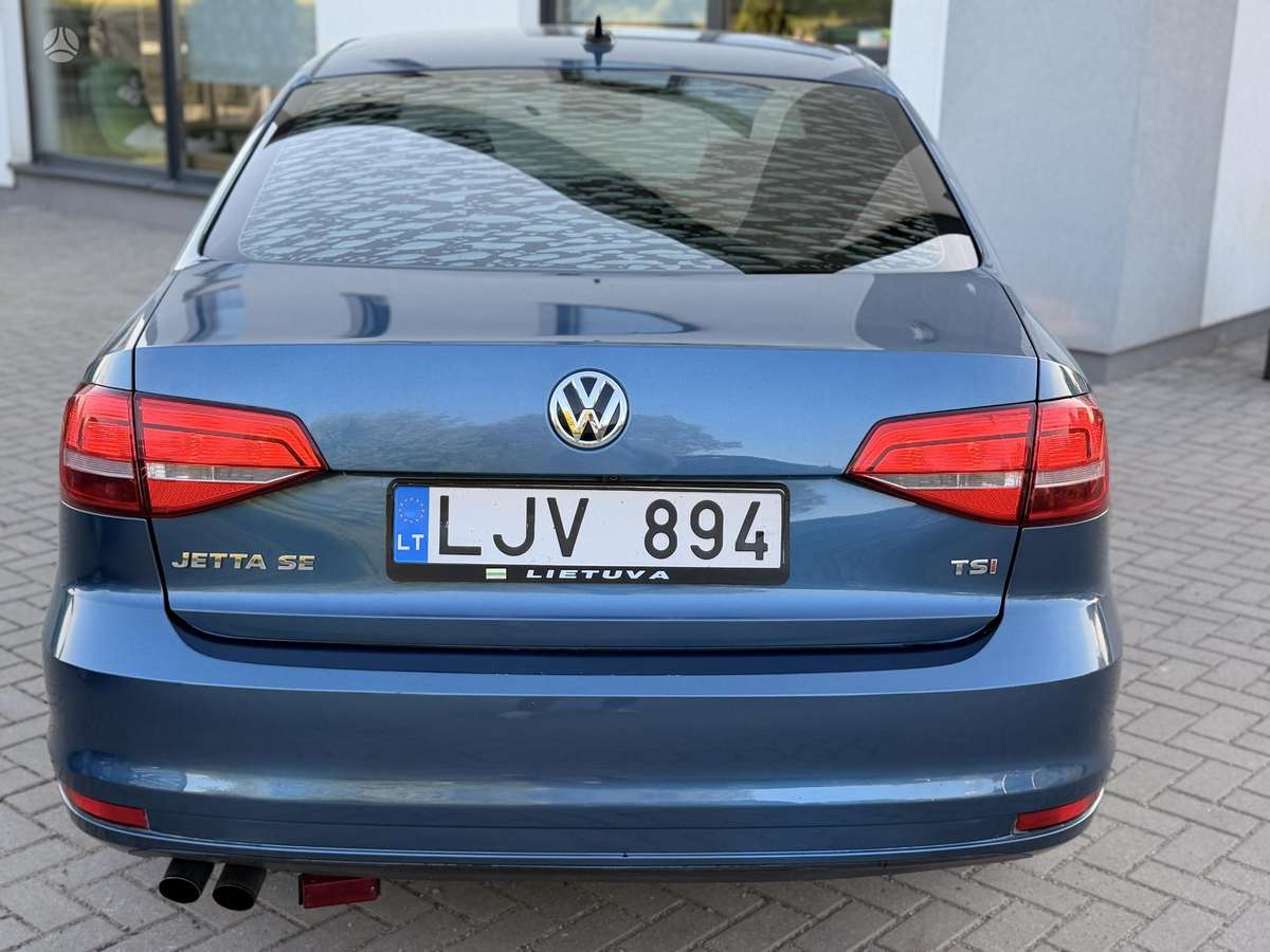 Volkswagen Jetta - 5