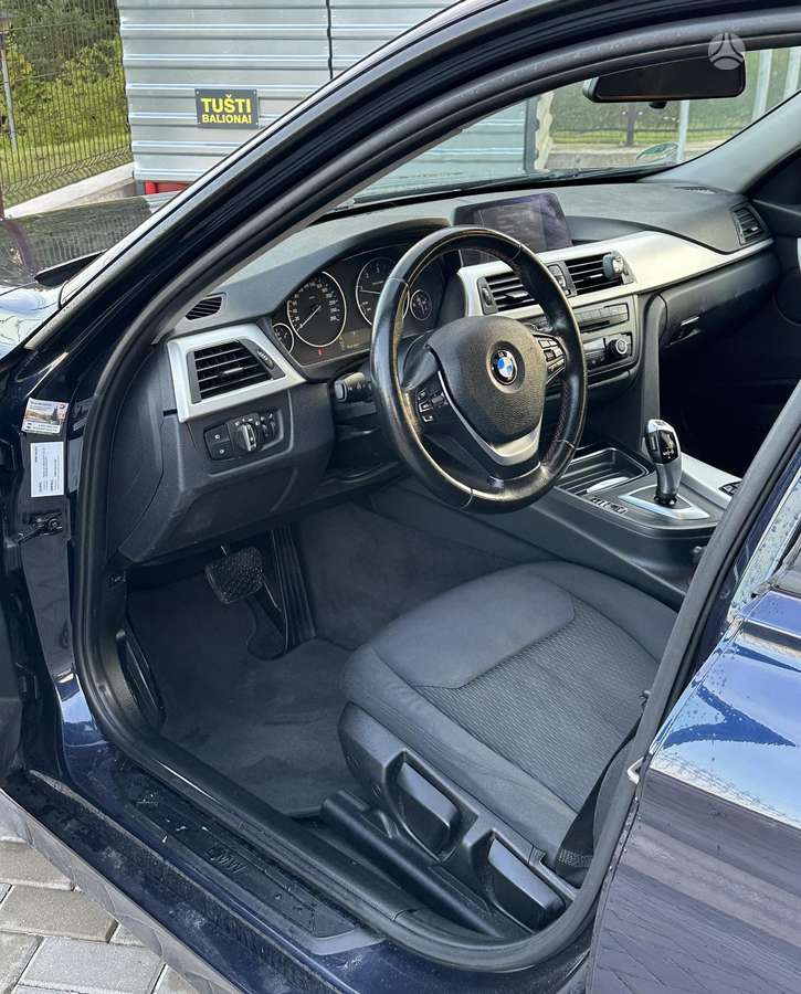 BMW 320, 2.0 l., wagon