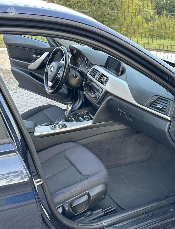 BMW 320, 2.0 l., wagon