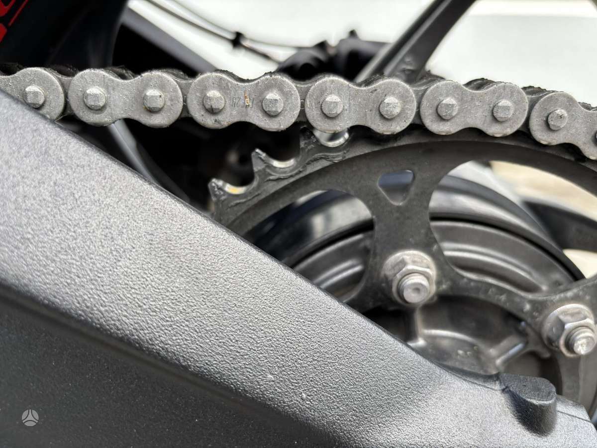 Triumph Street Triple 765cc, street / classic