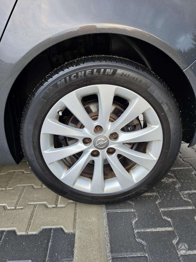 Opel Insignia, 2.0 l., Универсал